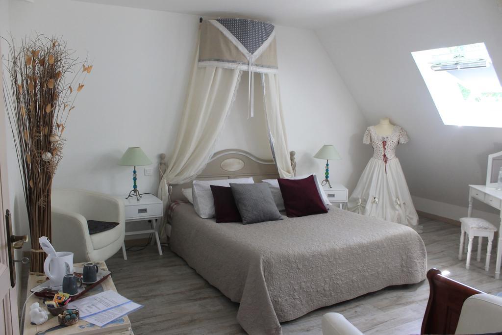 Chambres D'Hotes Le Bois Trinquille Saint-Viance Εξωτερικό φωτογραφία