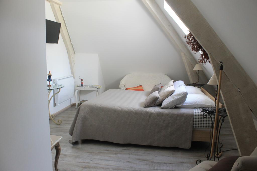 Chambres D'Hotes Le Bois Trinquille Saint-Viance Εξωτερικό φωτογραφία